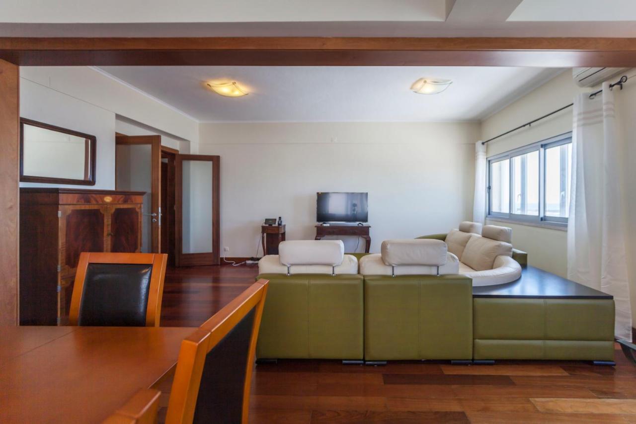 Deluxe Marina Apartment ポンタ・デルガダ エクステリア 写真
